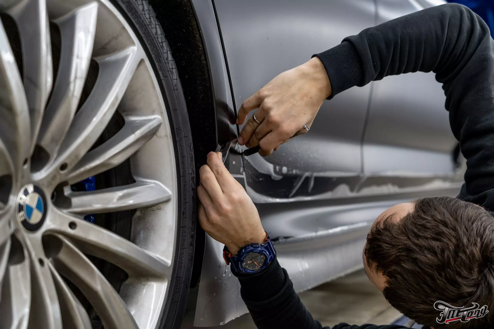 BMW 5. Оклейка в матовый полиуретан